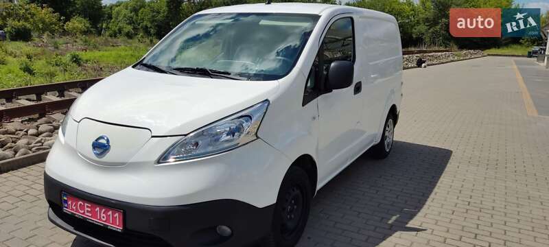 Грузовой фургон Nissan e-NV200 2018 в Ивано-Франковске