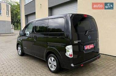 Мінівен Nissan e-NV200 2016 в 