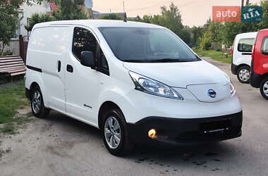 Грузовой фургон Nissan e-NV200 2019 в 