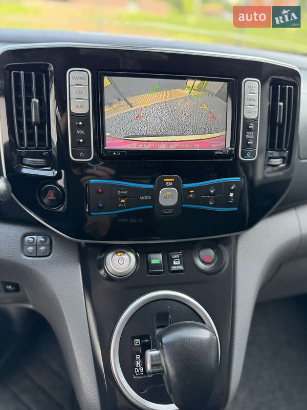 Вантажний фургон Nissan e-NV200 2019 в Рівному