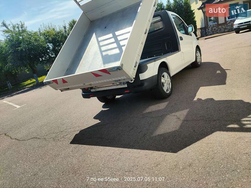 Самоскид Nissan e-NV200 2020 в Рівному