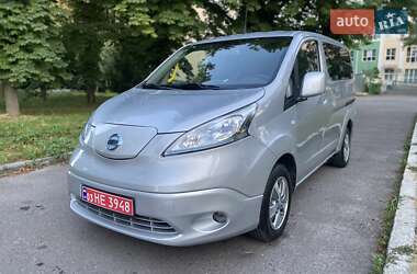 Мінівен Nissan e-NV200 2018 в 