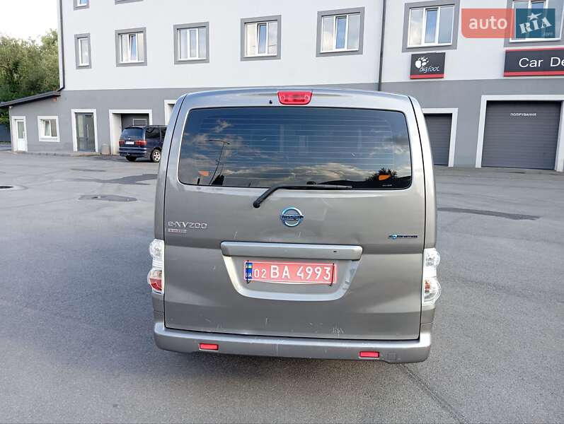 Минивэн Nissan e-NV200 2017 в Виннице