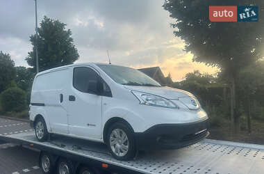 Вантажний фургон Nissan e-NV200 2018 в Рівному