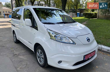 Мінівен Nissan e-NV200 2019 в Києві