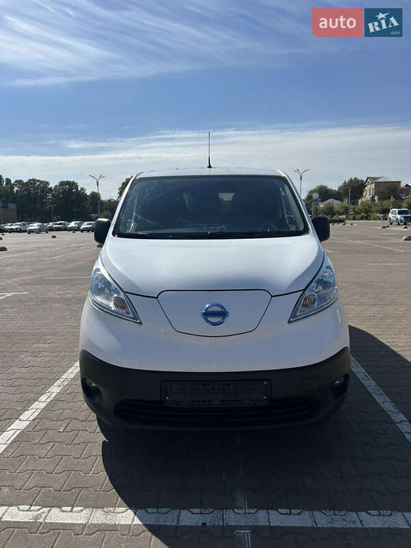 Nissan e-NV200 2018 Nissan e-NV200 2018