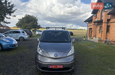 Минивэн Nissan e-NV200 2015 в Луцке