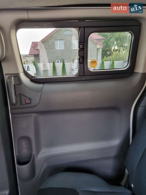 Мінівен Nissan e-NV200 2019 в Радивиліві