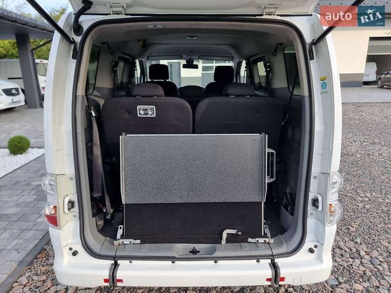 Мінівен Nissan e-NV200 2019 в Радивиліві