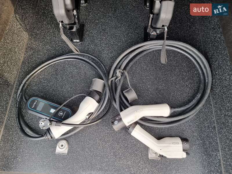 Мінівен Nissan e-NV200 2019 в Радивиліві