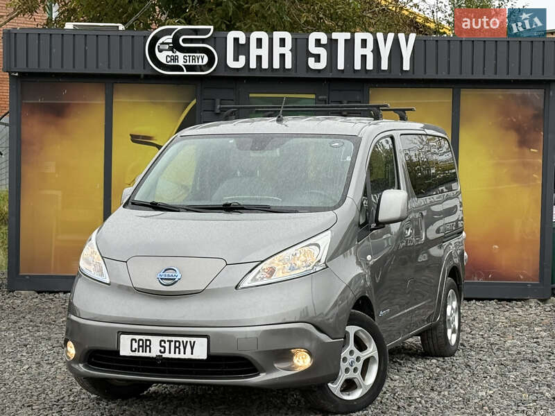 Nissan e-NV200 2016