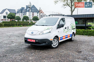 Грузовой фургон Nissan e-NV200 2018 в 