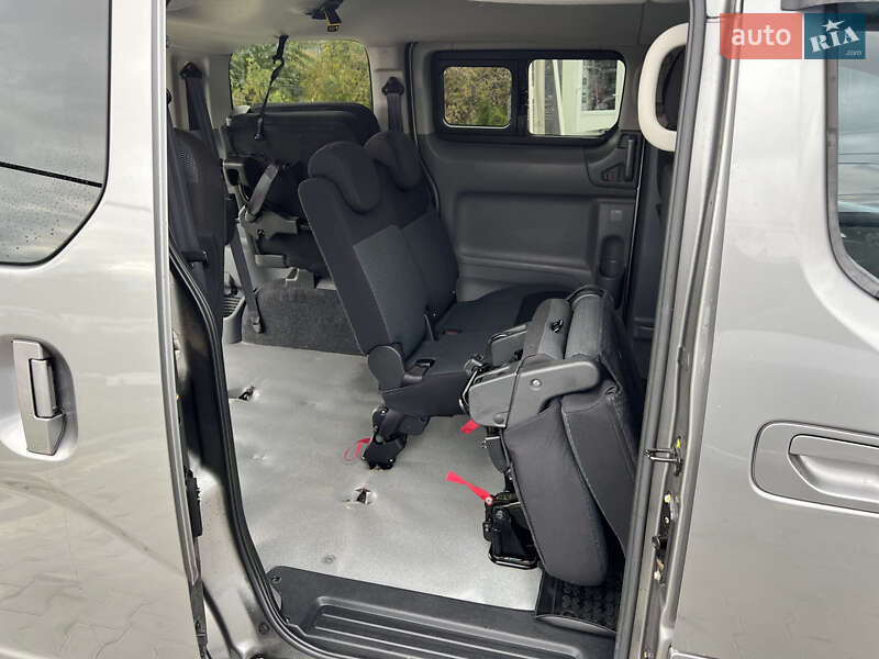 Мінівен Nissan e-NV200 2018 в Чернівцях