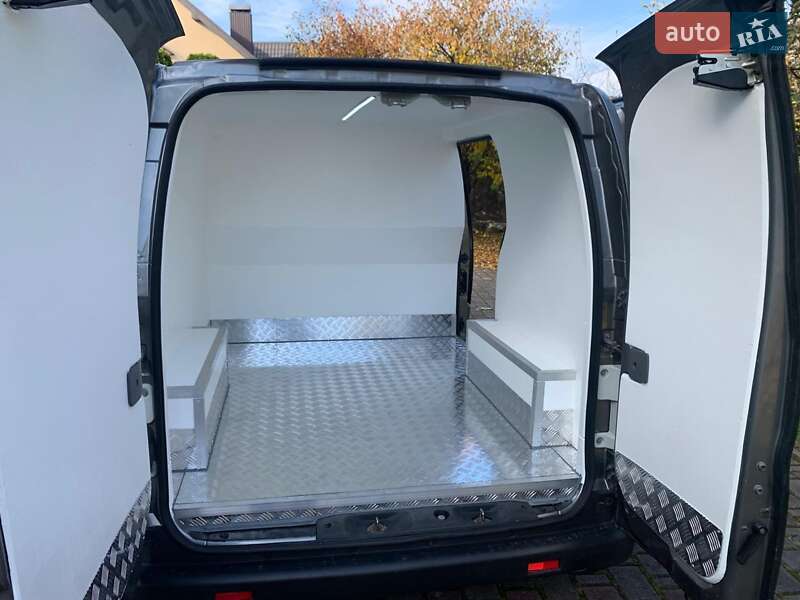 Мікроавтобус вантажний (до 3,5т) Nissan e-NV200 2019 в Івано-Франківську