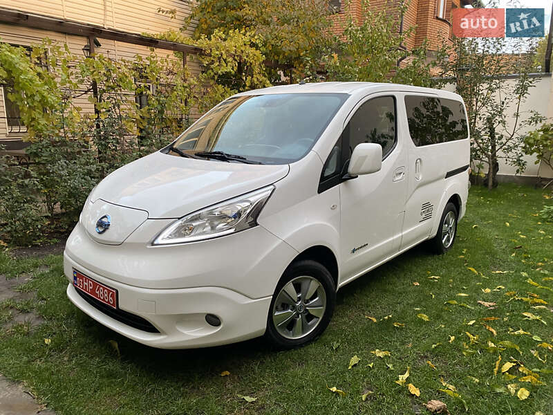 Минивэн Nissan e-NV200 2020 в Киеве фото 12 Минивэн Nissan e-NV200 2020 в Киеве