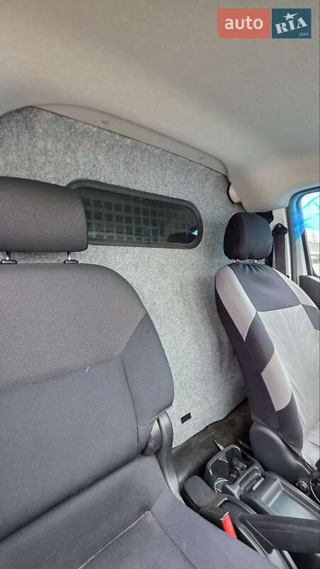 Грузовой фургон Nissan e-NV200 2016 в Львове фото 9 Грузовой фургон Nissan e-NV200 2016 в Львове