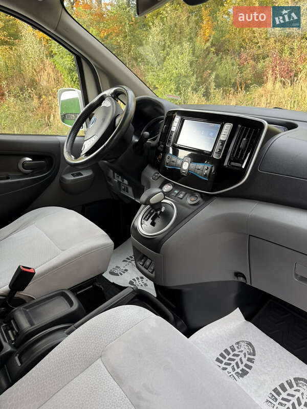 Минивэн Nissan e-NV200 2014 в Дрогобыче фото 34 Минивэн Nissan e-NV200 2014 в Дрогобыче