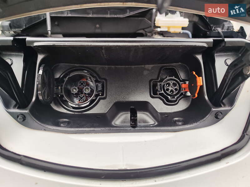 Минивэн Nissan e-NV200 2020 в Новых Санжарах