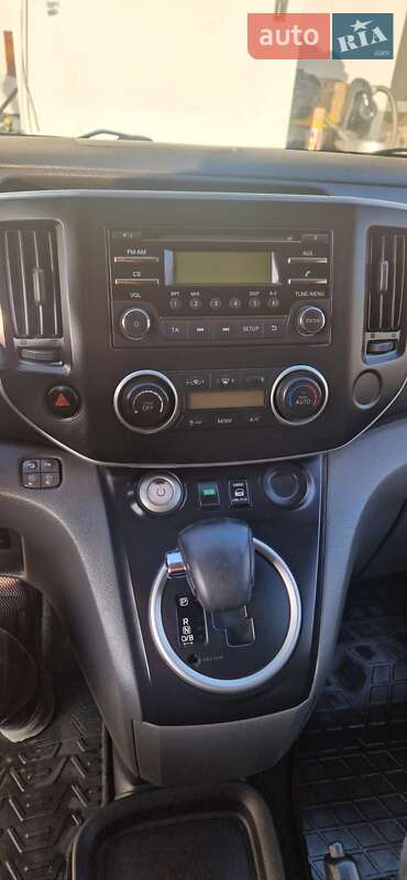 Грузовой фургон Nissan e-NV200 2014 в Житомире