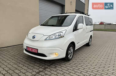 Мінівен Nissan e-NV200 2014 в Радехові