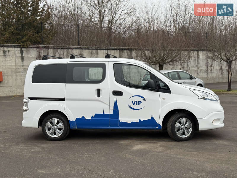 Минивэн Nissan e-NV200 2020 в Ровно