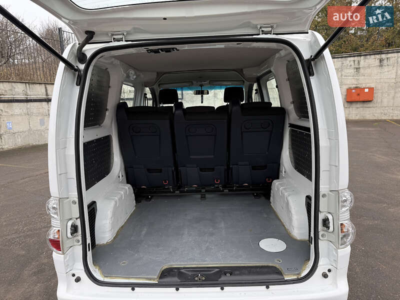 Минивэн Nissan e-NV200 2020 в Ровно