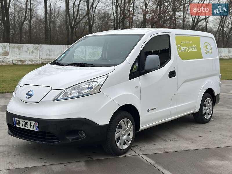 Nissan e-NV200 2021