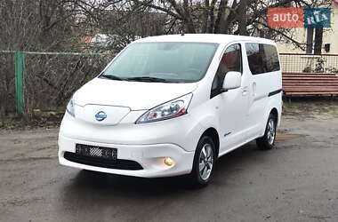 Минивэн Nissan e-NV200 2018 в Новых Санжарах