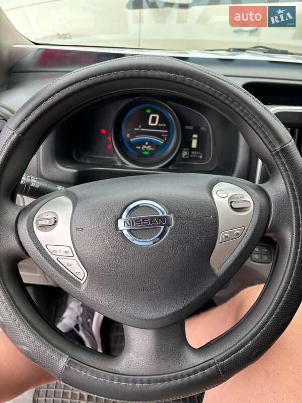 Вантажний фургон Nissan e-NV200 2019 в Полтаві