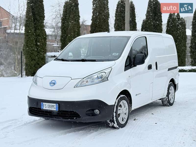 Nissan e-NV200 2018