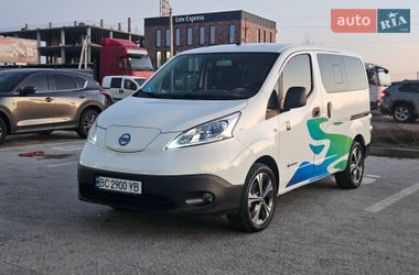 Минивэн Nissan e-NV200 2017 в Львове