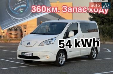 Минивэн Nissan e-NV200 2015 в Киеве