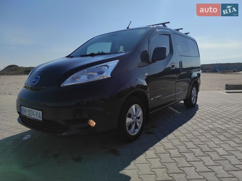 Минивэн Nissan e-NV200 2015 в Одессе