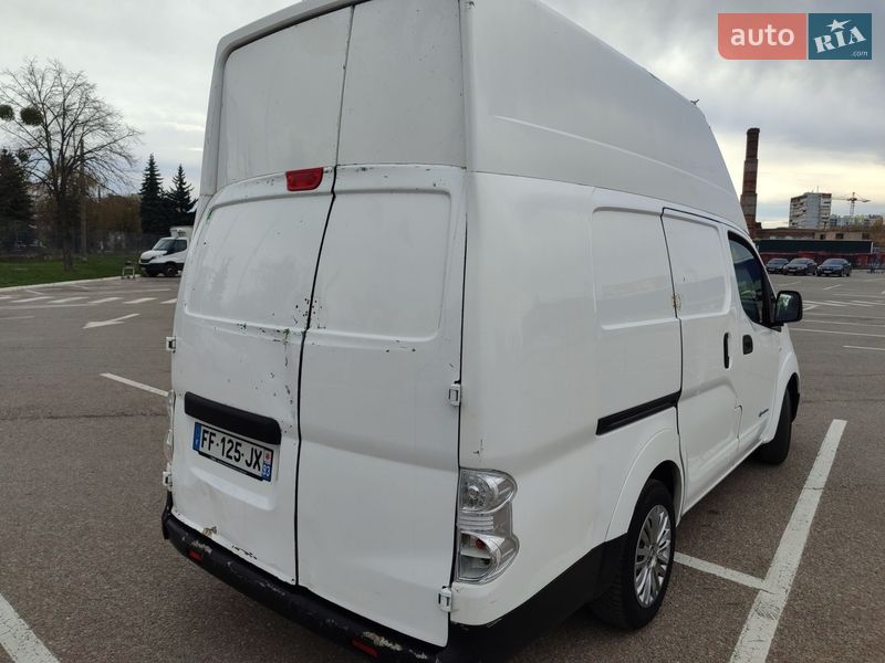 Грузовой фургон Nissan e-NV200 2019 в Житомире