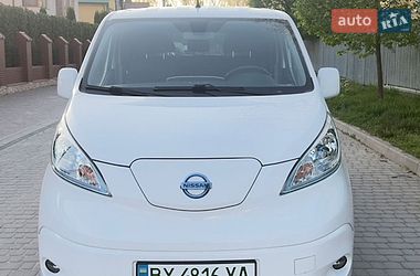 Мінівен Nissan e-NV200 2019 в Кам'янець-Подільському