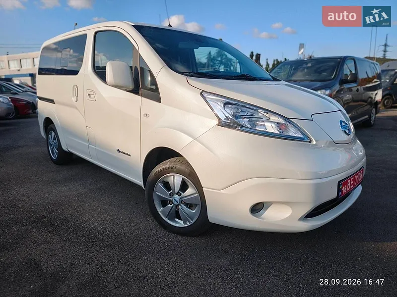 Nissan e-NV200