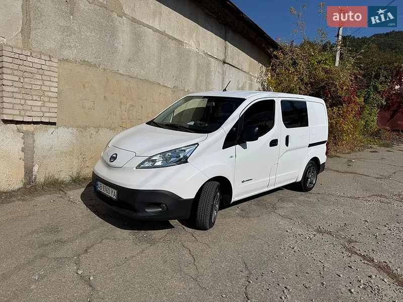 Nissan e-NV200
