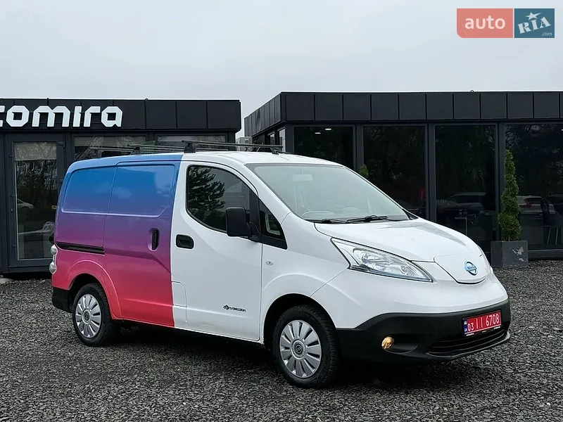 Nissan e-NV200