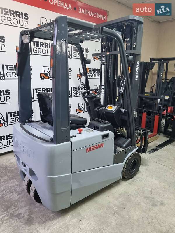 Вилочный погрузчик Nissan EP 2008 в Виннице
