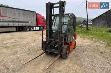 Вилочный погрузчик Nissan FD 2007 в Тячеве