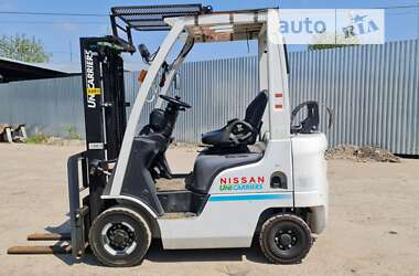 Вилочный погрузчик Nissan FG 2015 в 