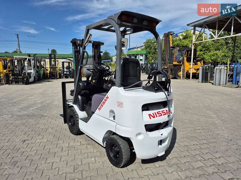 Вилочний навантажувач Nissan FG 2016 в Тернополі