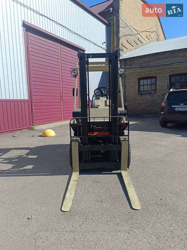 Вилочный погрузчик Nissan FG 1999 в Черкассах