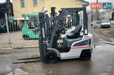 Вилочный погрузчик Nissan FG 2006 в Одессе