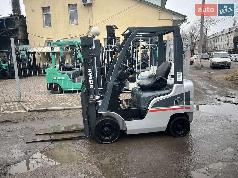 Nissan FG 2006 Nissan FG 2006