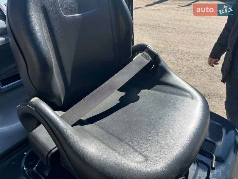 Вилочный погрузчик Nissan FG 2014 в Одессе