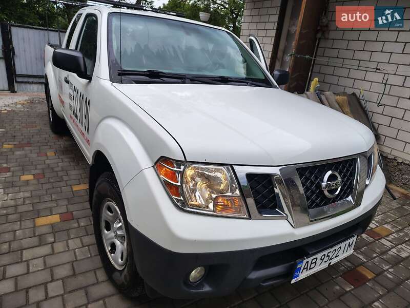 Пікап Nissan Frontier 2016 в Вінниці