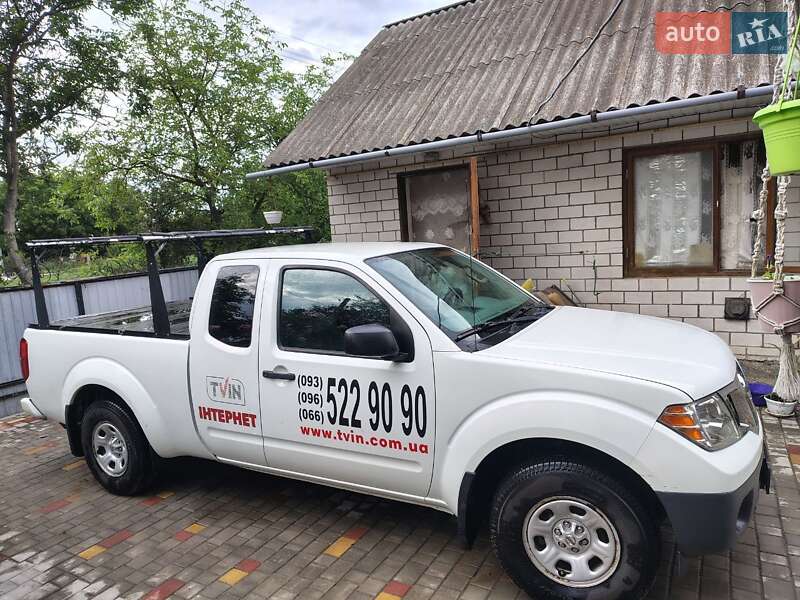 Пікап Nissan Frontier 2016 в Вінниці