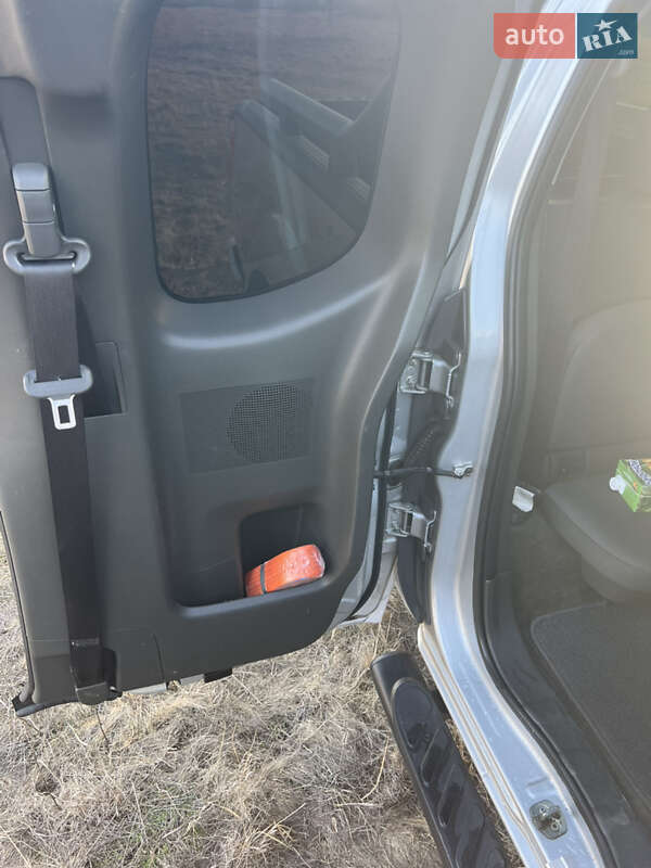 Пикап Nissan Frontier 2017 в Харькове