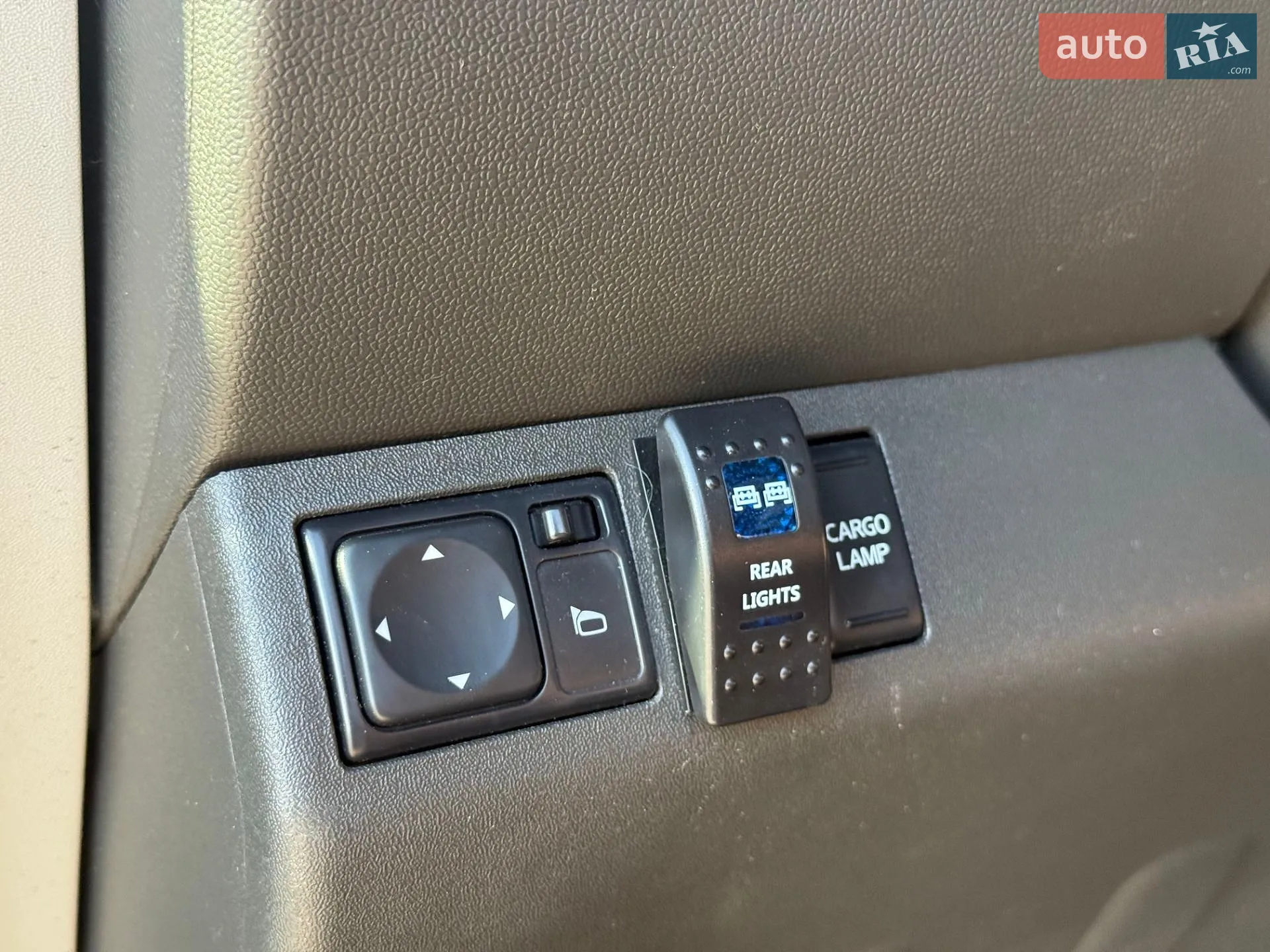 2017 Nissan Navara (Frontier) - мініатюра 12